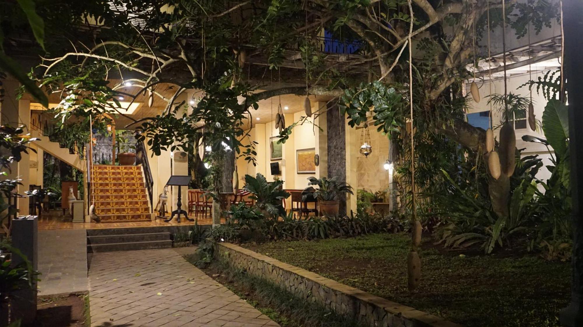 Kayu Arum Resort Салатига Екстериор снимка