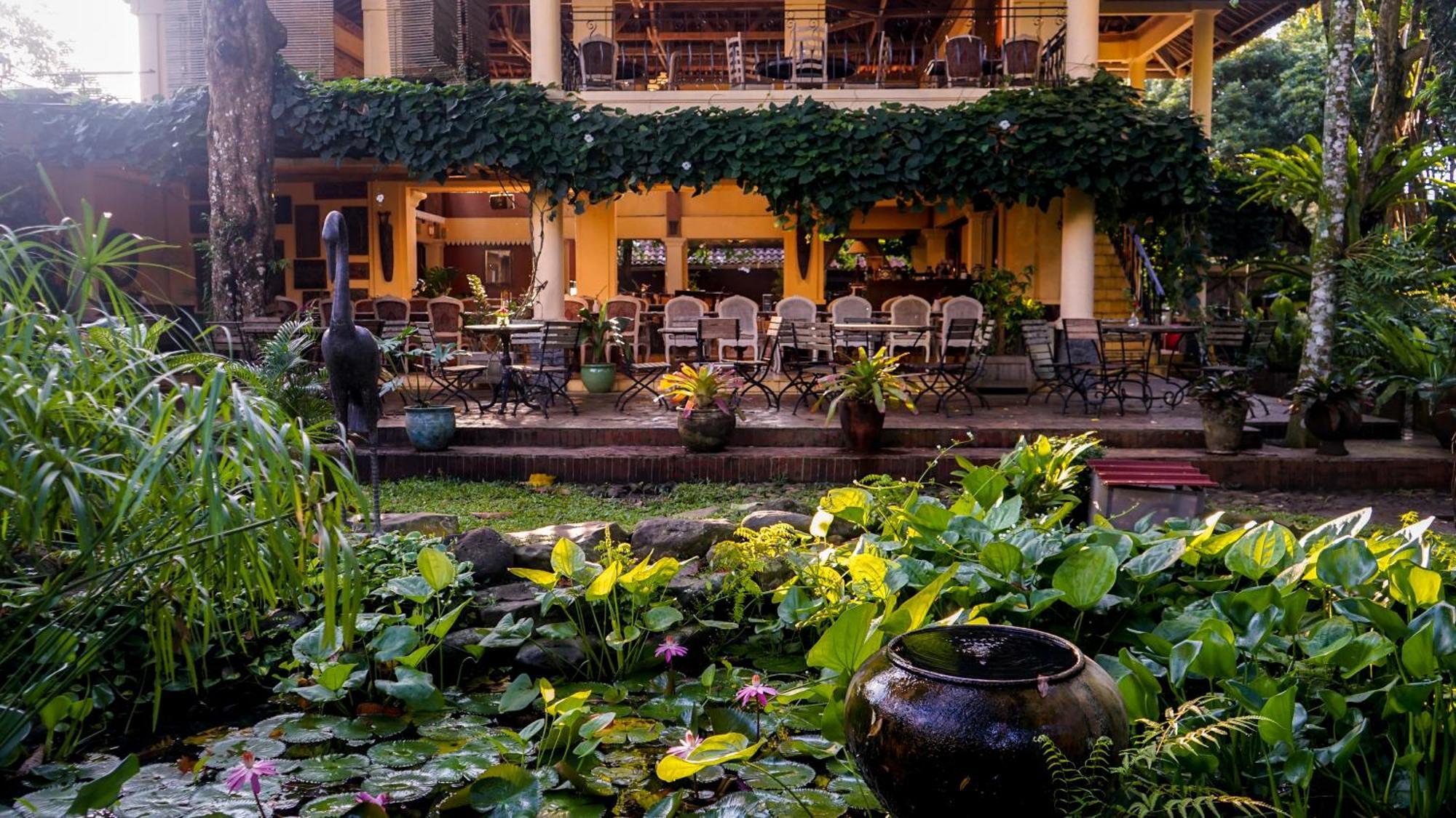 Kayu Arum Resort Салатига Екстериор снимка